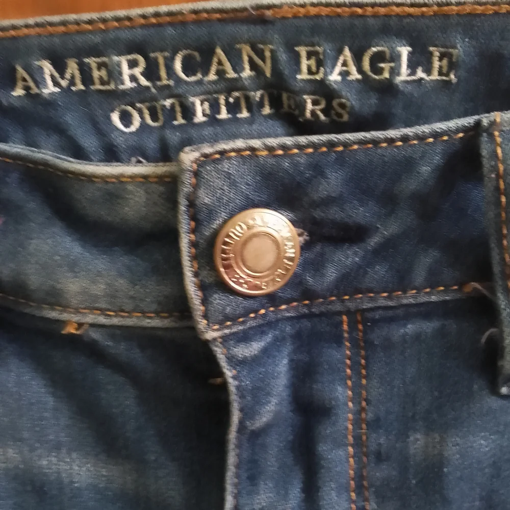 American Eagle Outfitters Distressed Denim Jeans Super Stretch High Rise Jegging
